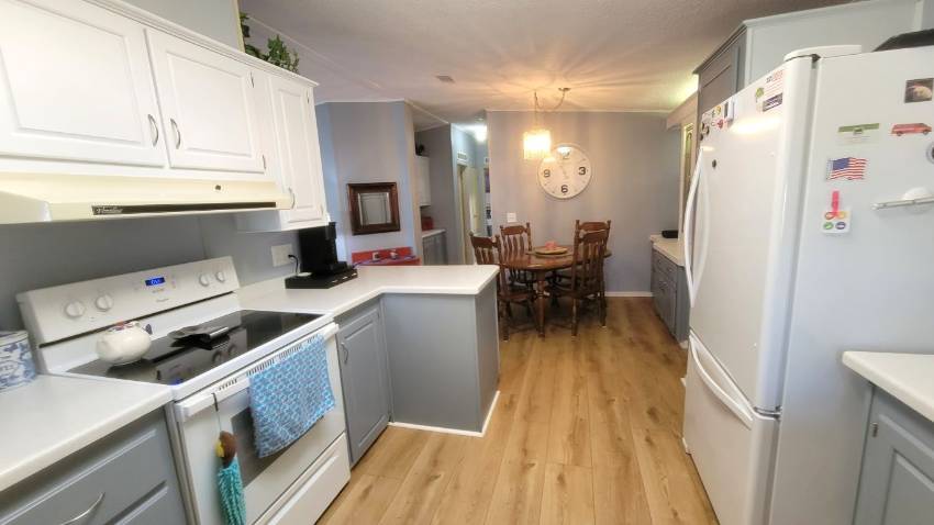 2222 Eagle Place a Lake Wales, FL Mobile or Manufactured Home for Sale